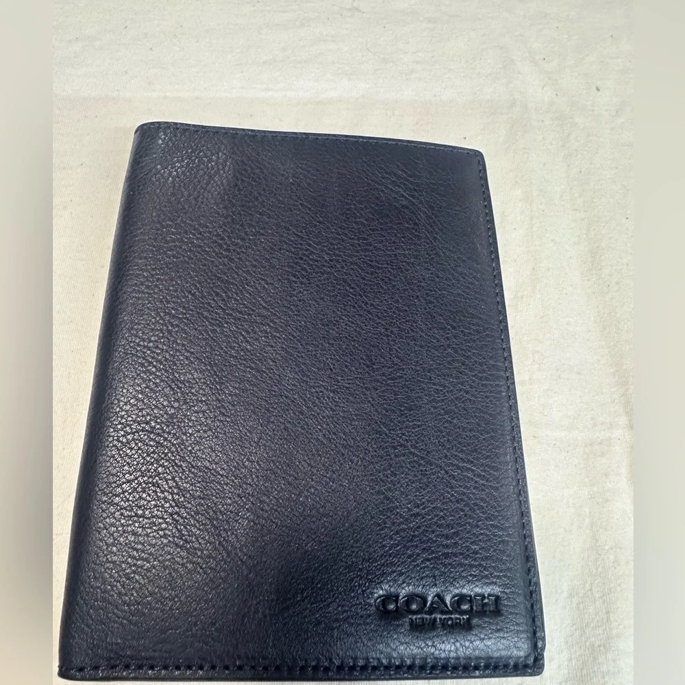 Coach Passport Case. Color Navy Blue. New no tag - Picture 2 of 4